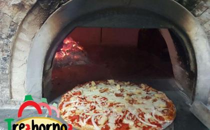 Pizza Tres Hornos Cancun 