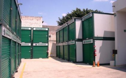 Bodegas con espacio para Almacenaje