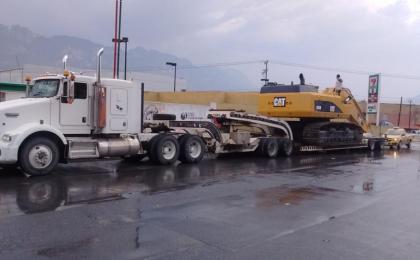 TRANSPORTE DE EXCAVADORA 335 EN MONTERREY