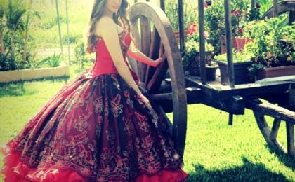 Vestido de quince años rojo