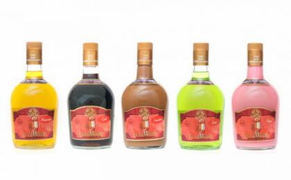 Cremas de mezcal con miel y leche el Mayordomo 